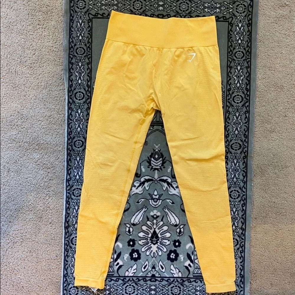 Gymshark Vital 2.0 Set - Picture 4 of 4